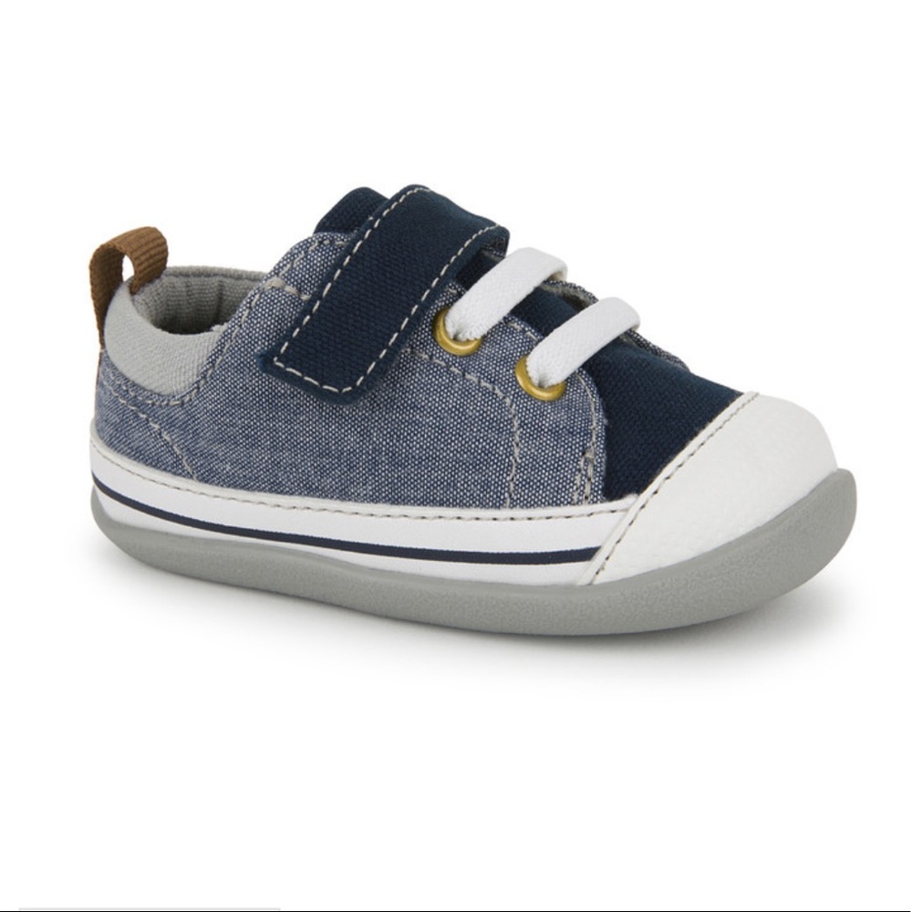 NWT in box See Kai Run Stevie Denim Sneaker, size 4